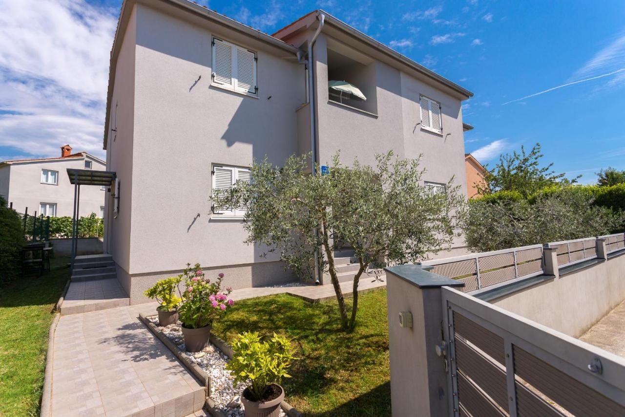 Apartments Kaya Пула Екстер'єр фото